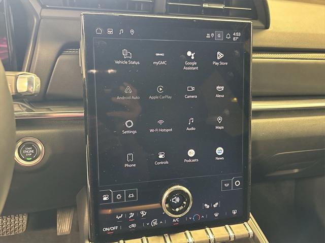 new 2025 GMC Terrain car, priced at $32,250