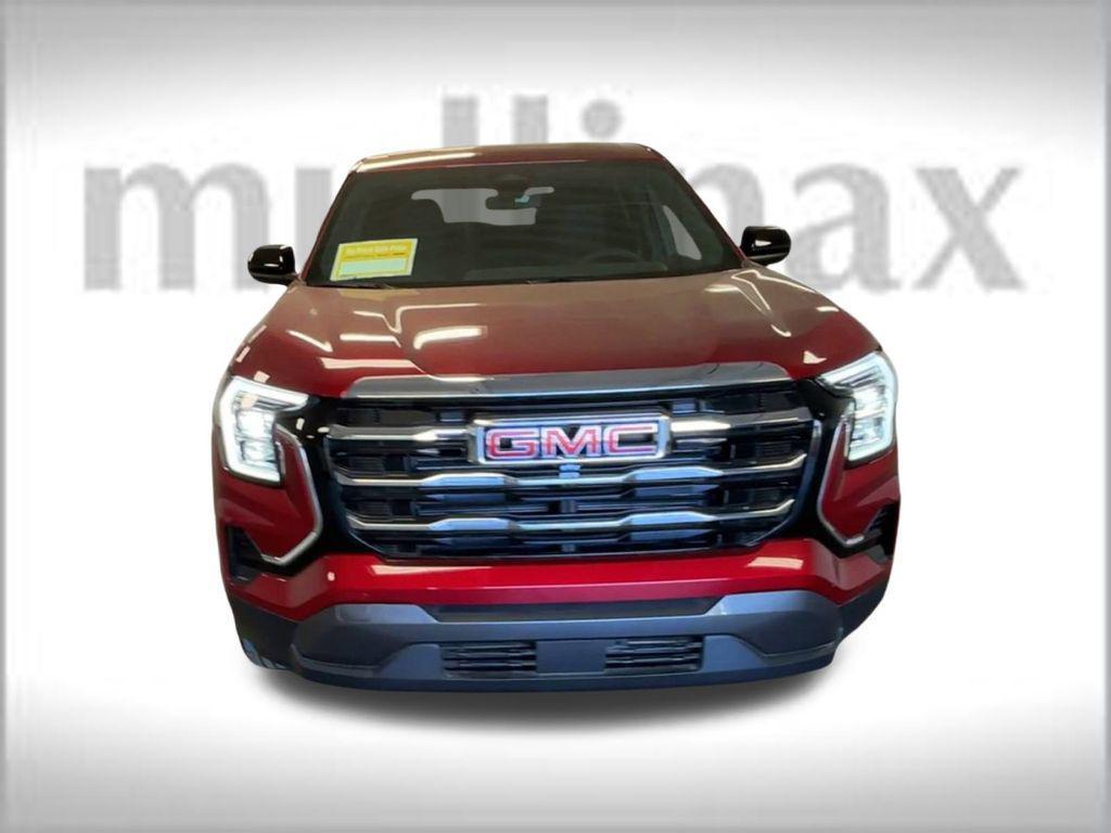 new 2025 GMC Terrain car, priced at $30,880