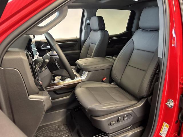 new 2025 GMC Sierra 1500 car, priced at $53,629
