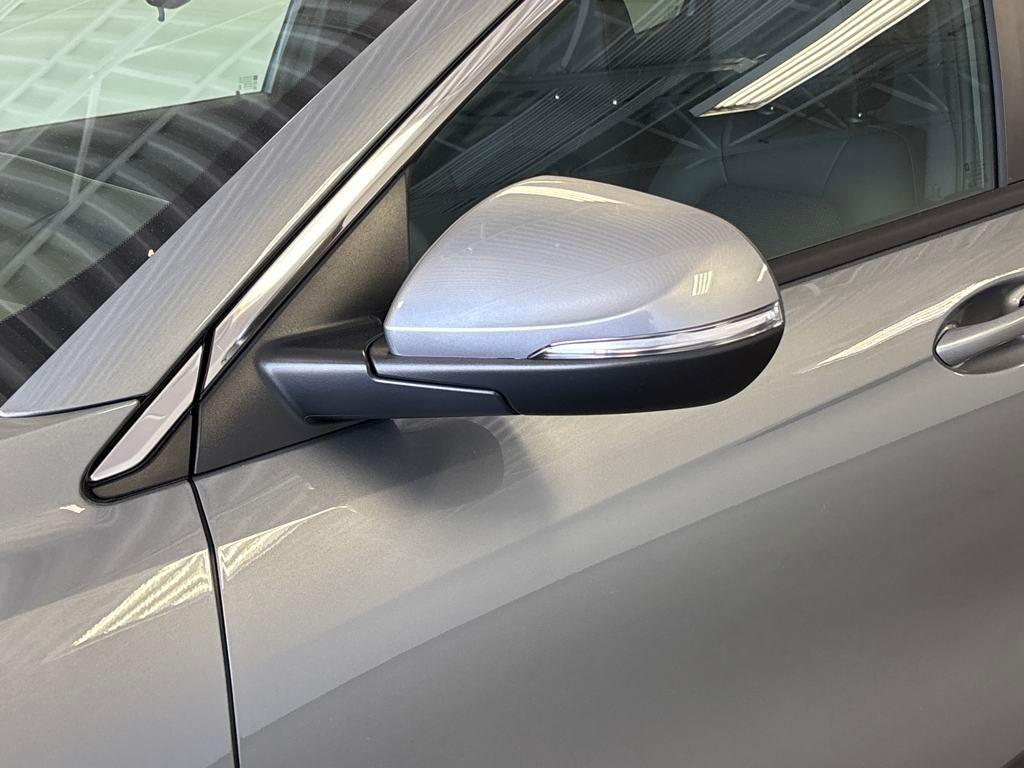 new 2025 Buick Envista car, priced at $24,680