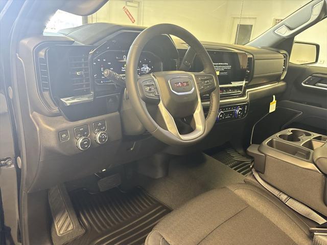 new 2025 GMC Sierra 1500 car, priced at $47,680