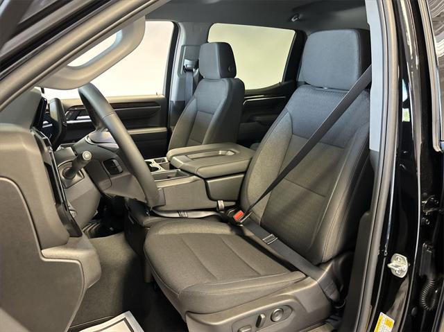 new 2025 GMC Sierra 1500 car, priced at $47,680