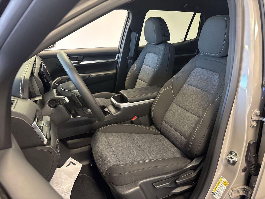 new 2025 GMC Terrain car, priced at $30,530
