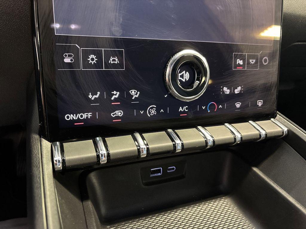 new 2025 GMC Terrain car, priced at $30,530