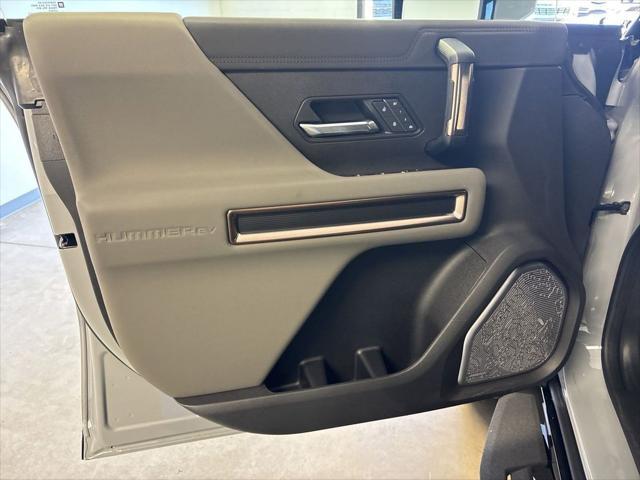 new 2025 GMC HUMMER EV SUV car, priced at $89,045