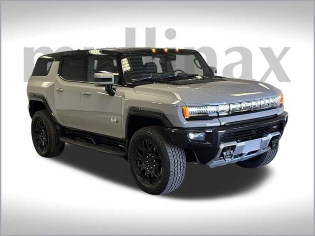 new 2025 GMC HUMMER EV SUV car, priced at $89,045