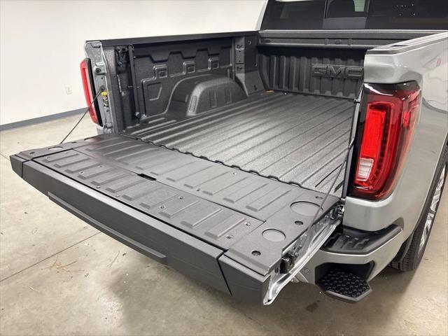new 2025 GMC Sierra 1500 car, priced at $68,000