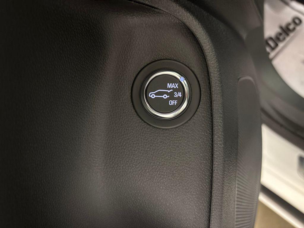 new 2026 Buick Envista car, priced at $32,245