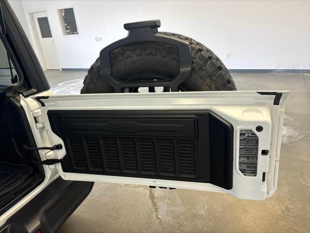 used 2022 Jeep Wrangler Unlimited car, priced at $38,500