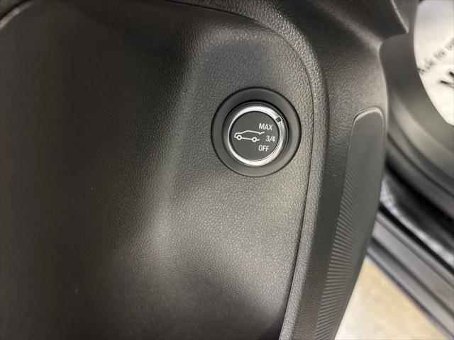 new 2025 Buick Envista car, priced at $30,355