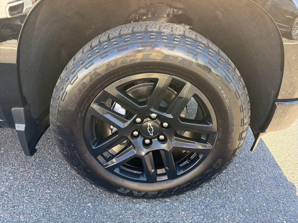 used 2025 Chevrolet Silverado 1500 car, priced at $39,500