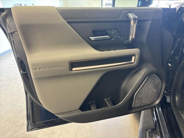 new 2025 GMC HUMMER EV Pickup car, priced at $95,930