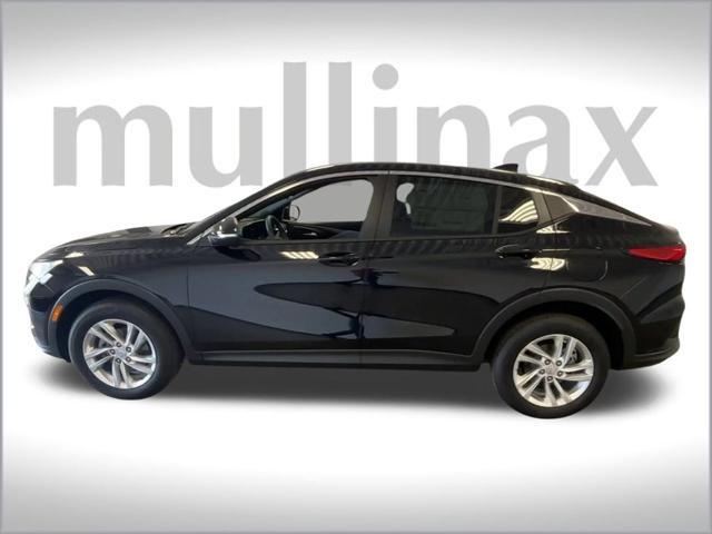 new 2025 Buick Envista car, priced at $24,940