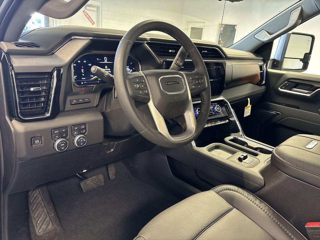new 2025 GMC Sierra 2500 car, priced at $83,750