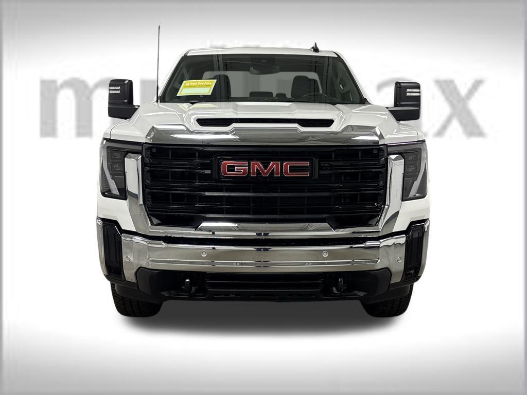 new 2026 GMC Sierra 2500 car, priced at $53,842