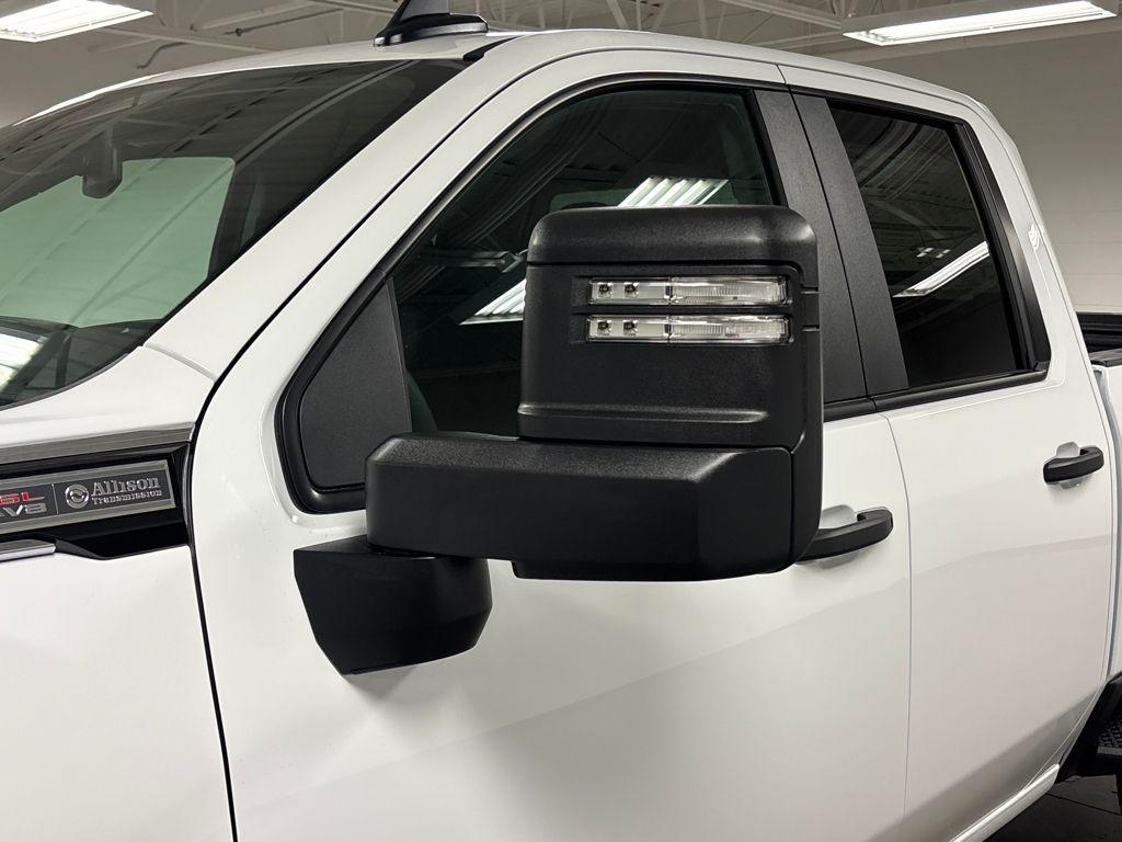 new 2026 GMC Sierra 2500 car, priced at $53,842
