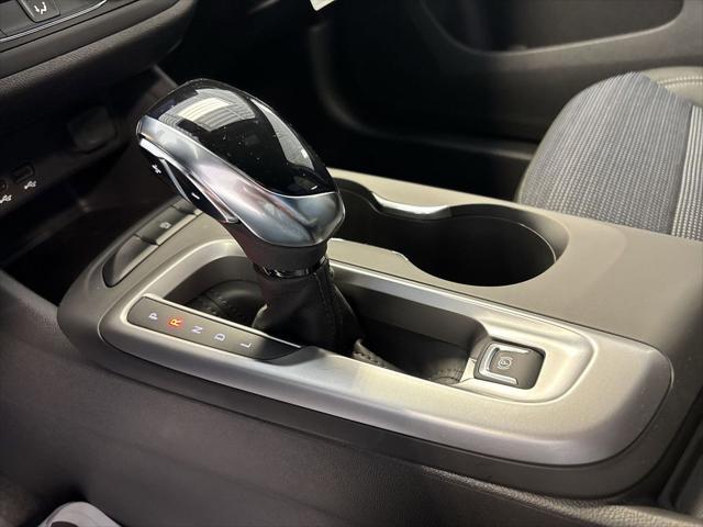 new 2025 Buick Envista car, priced at $26,170