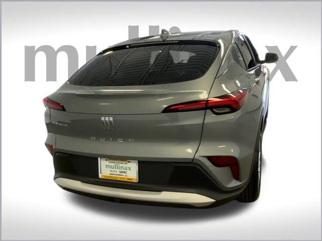 new 2025 Buick Envista car, priced at $27,220