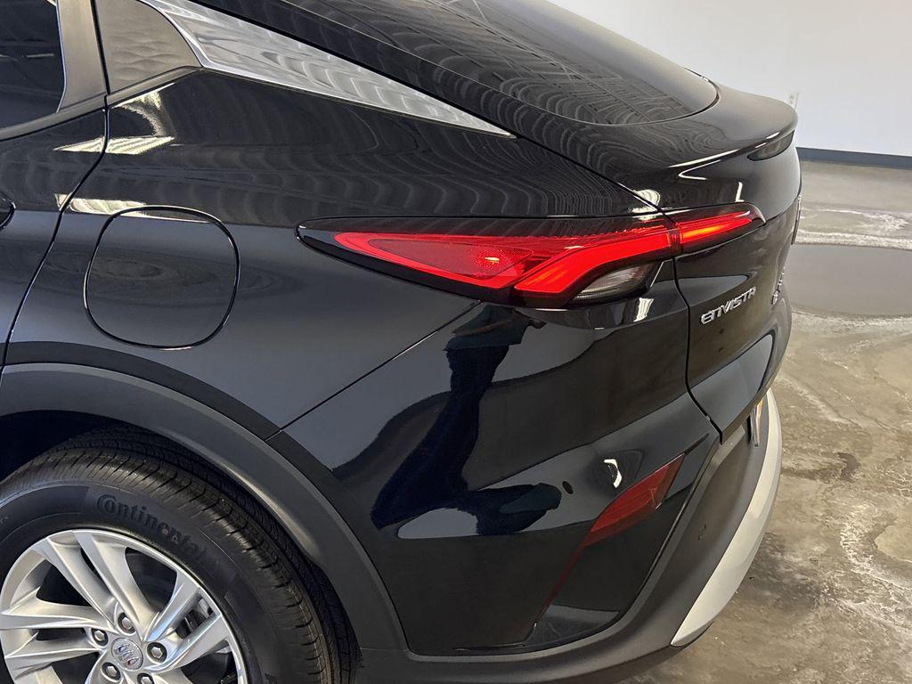 new 2025 Buick Envista car, priced at $24,340