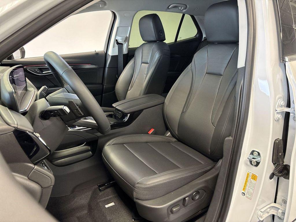 new 2025 Buick Envision car, priced at $35,107