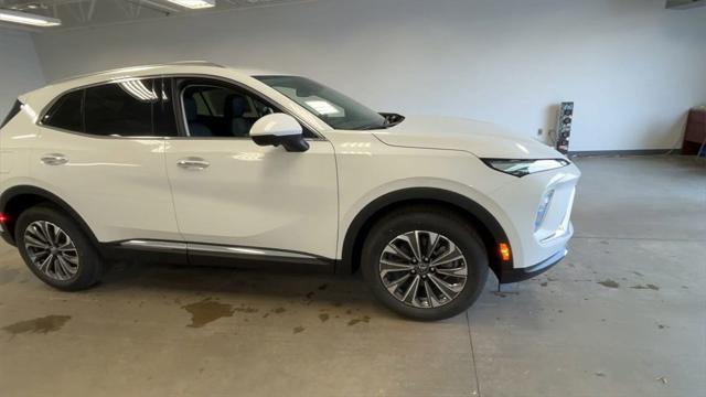 new 2025 Buick Envision car, priced at $35,446