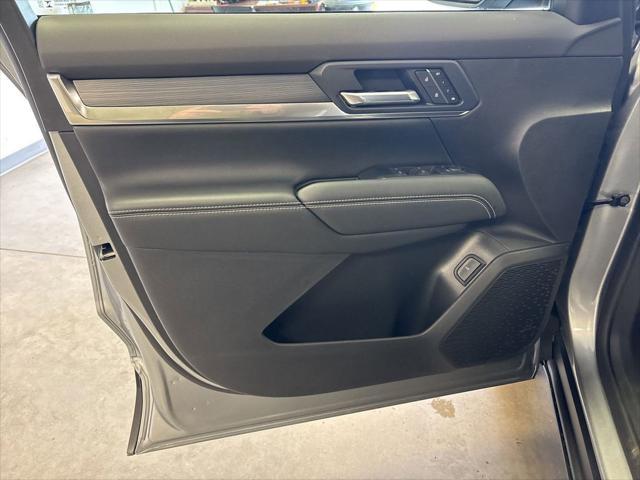 new 2025 GMC Terrain car, priced at $37,092