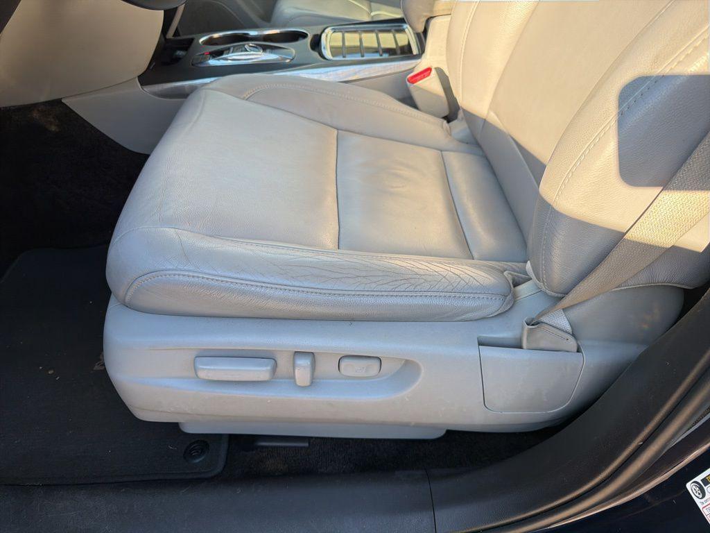 used 2018 Acura MDX car, priced at $16,000