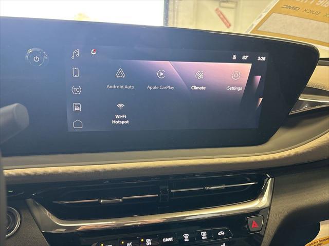 new 2025 Buick Envista car, priced at $30,875