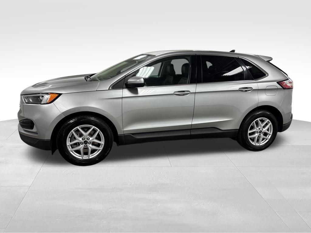 used 2023 Ford Edge car, priced at $17,900
