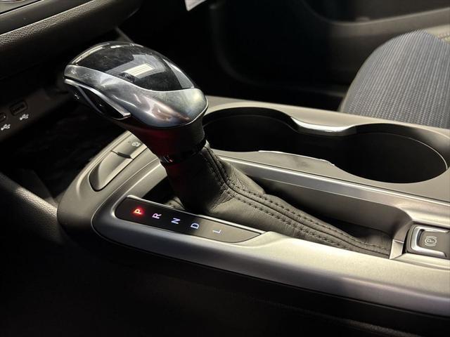 new 2025 Buick Envista car, priced at $26,715