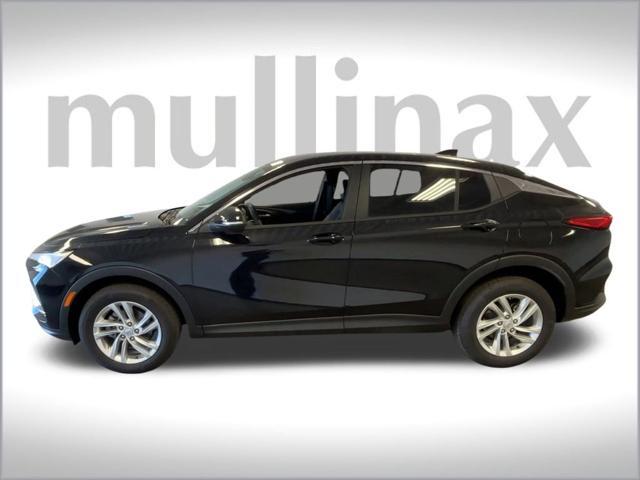 new 2025 Buick Envista car, priced at $26,715