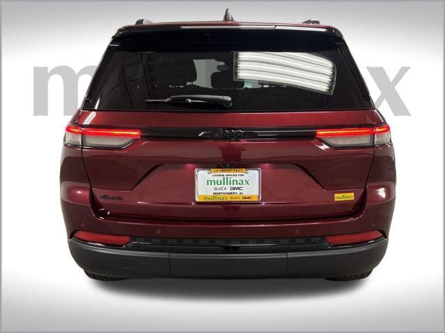 used 2023 Jeep Grand Cherokee car, priced at $28,500