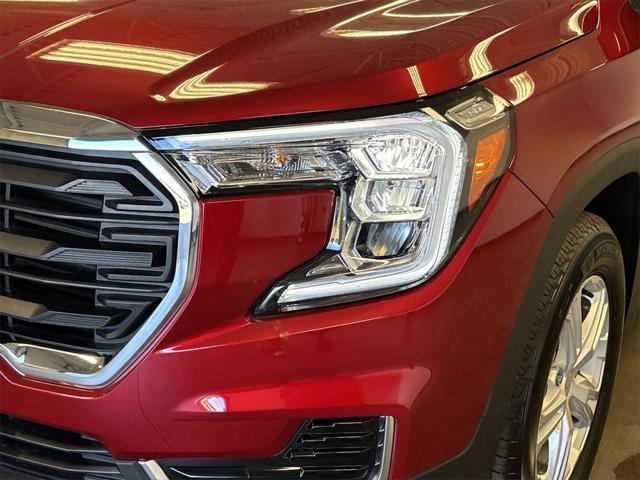 new 2024 GMC Terrain car, priced at $28,595