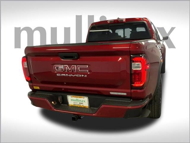 new 2024 GMC Canyon car, priced at $39,020