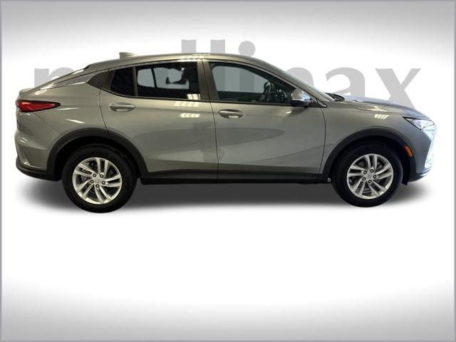 new 2025 Buick Envista car, priced at $27,065