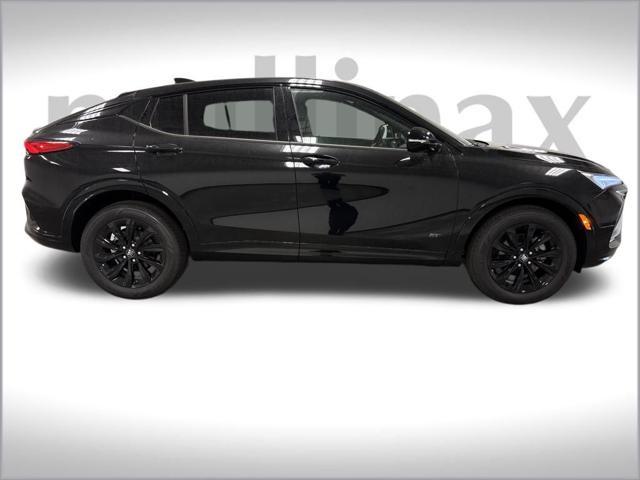 new 2025 Buick Envista car, priced at $29,025