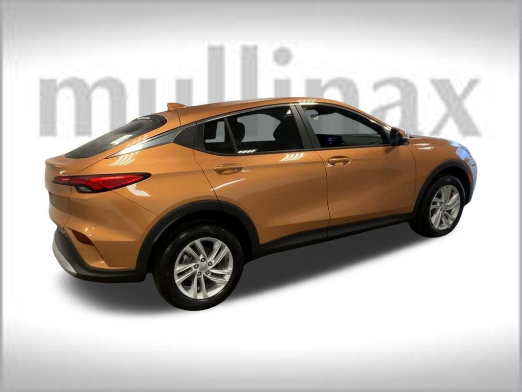 new 2025 Buick Envista car, priced at $22,704