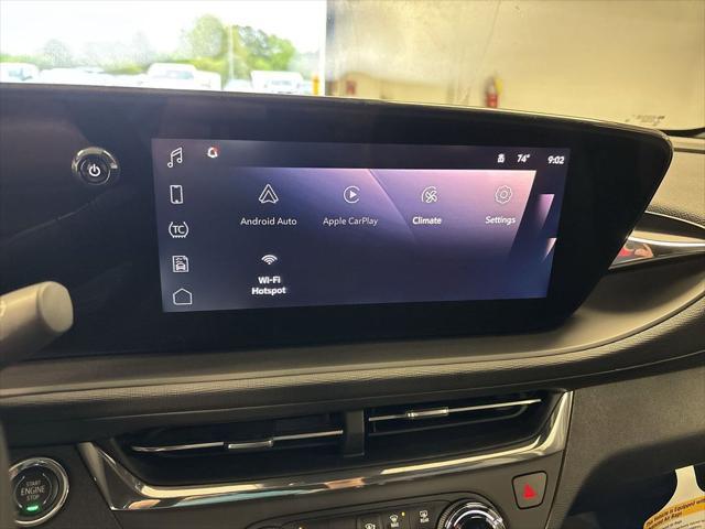 new 2025 Buick Envista car, priced at $26,170