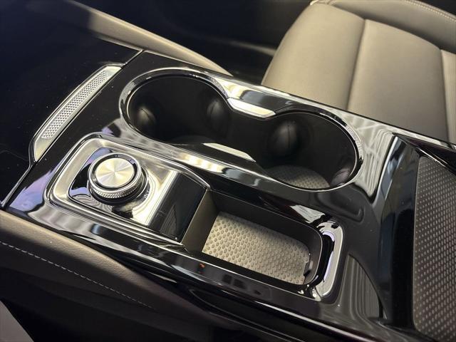 new 2025 Buick Envision car, priced at $44,475