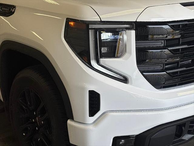 new 2025 GMC Sierra 1500 car, priced at $43,835