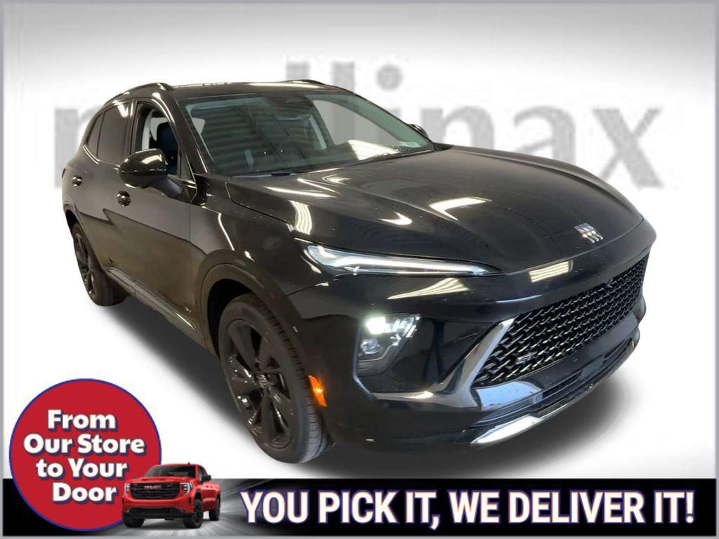 new 2025 Buick Envision car, priced at $37,924