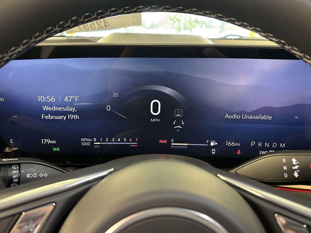 new 2025 Buick Envision car, priced at $37,924