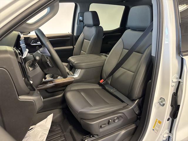 new 2025 GMC Sierra 1500 car, priced at $53,134