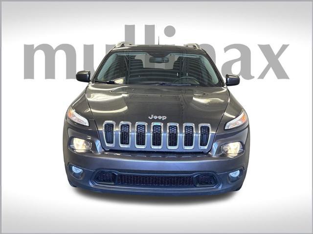 used 2016 Jeep Cherokee car, priced at $11,900