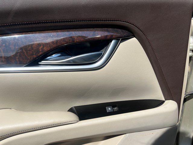 used 2014 Cadillac XTS car, priced at $12,495