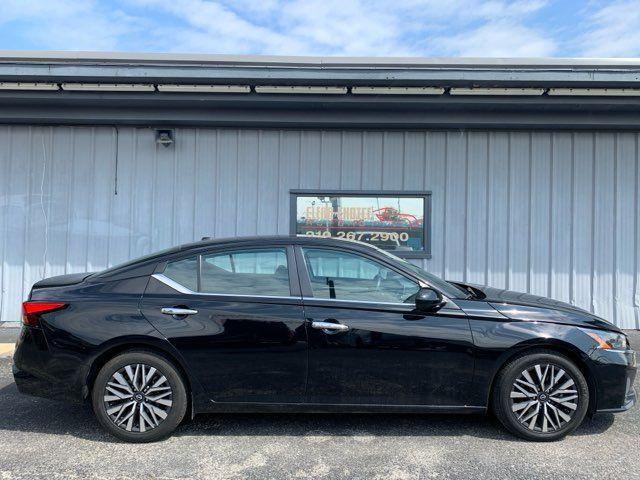 used 2023 Nissan Altima car, priced at $22,995
