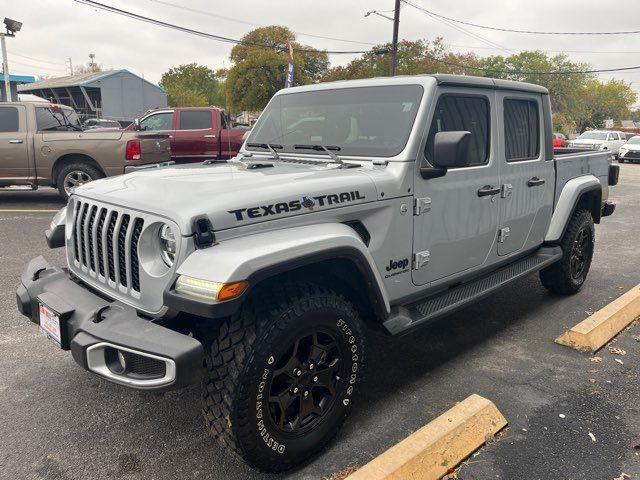 used 2022 Jeep Gladiator car, priced at $34,495