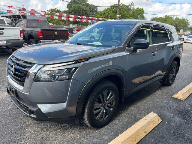 used 2024 Nissan Pathfinder car, priced at $25,995