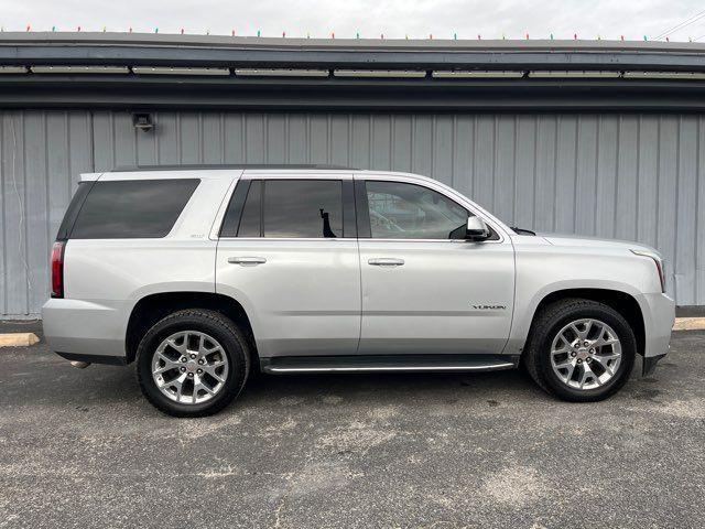 used 2016 GMC Yukon car, priced at $19,995