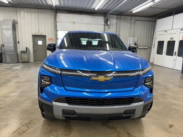 new 2025 Chevrolet Silverado EV car